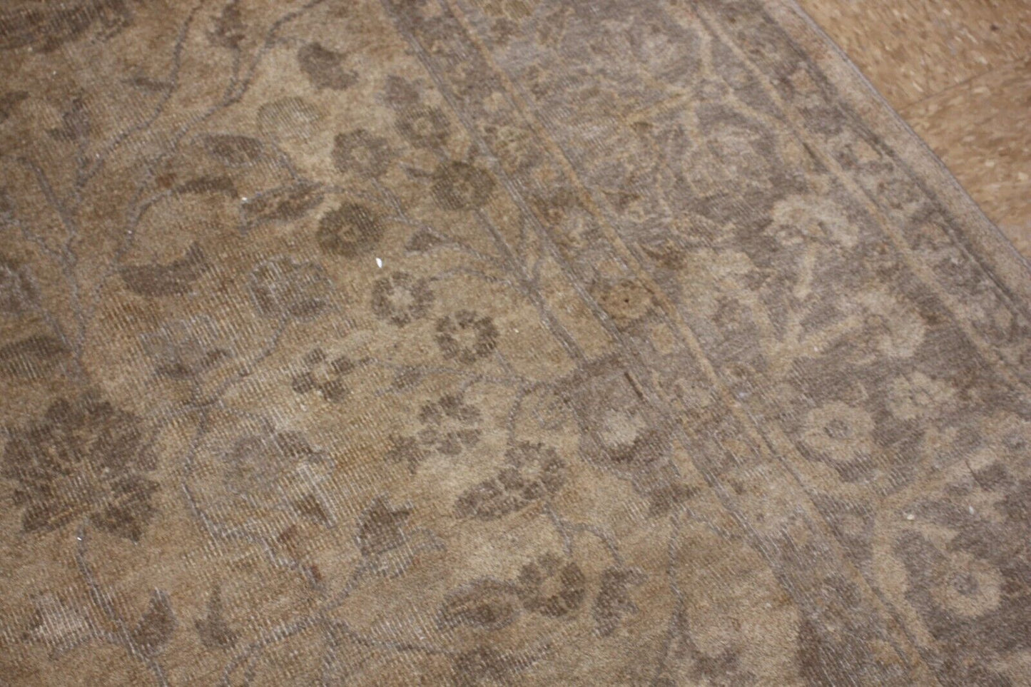 Vintage Hand-Knotted Semi-Antique Keshan Area Rug | 9'7" x 12'9" | 100% Wool