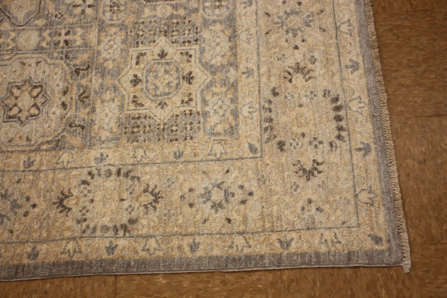 Pakistani Mamluk | 100% Wool | 6'2" x 8'11" Hand Knotted Traditional Area Rug