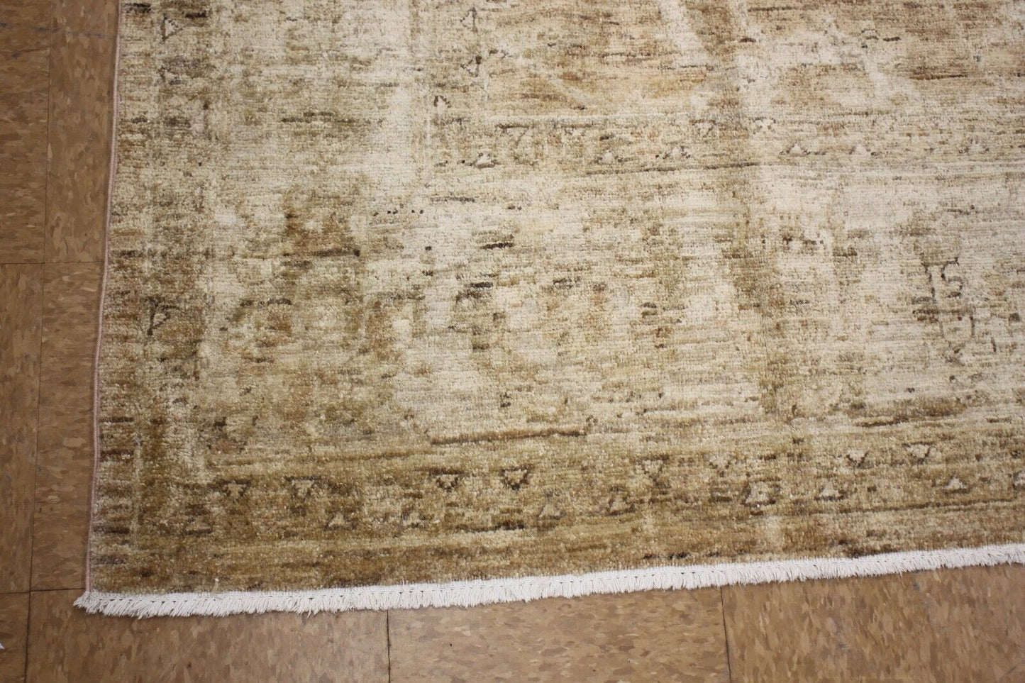 Semi-Antique Peshwar | 8' x 11'1" Hand-Knotted Oriental Rug | 100% Wool