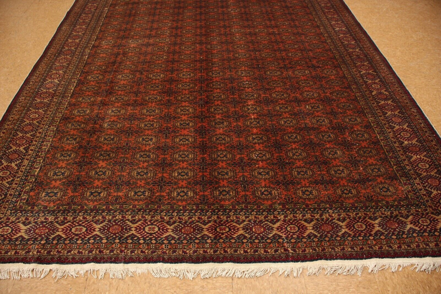 Antique Turkish Kasary | 8'10" x 12'0" Hand-Knotted Rug | 100% Wool | Great Cond