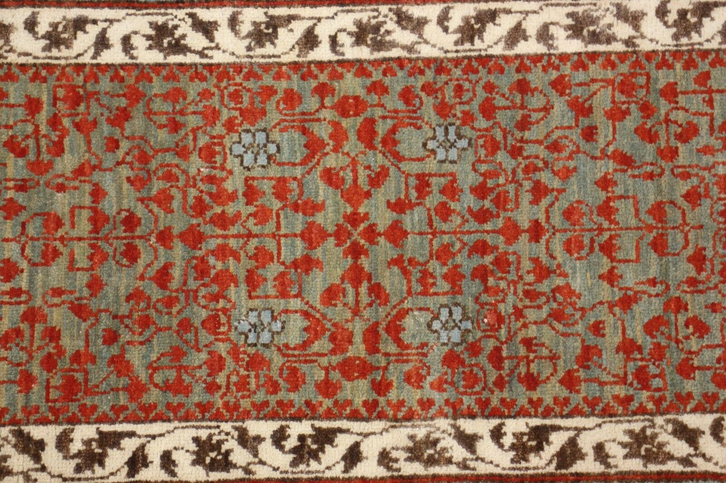 Hand Knotted Traditional Mamluk Oriental Rug | 100% Wool | 8' x 10'2" |