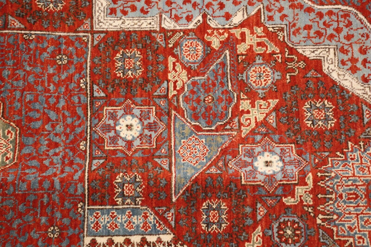 Hand Knotted Traditional Mamluk Oriental Rug | 100% Wool | 8' x 10'2" |