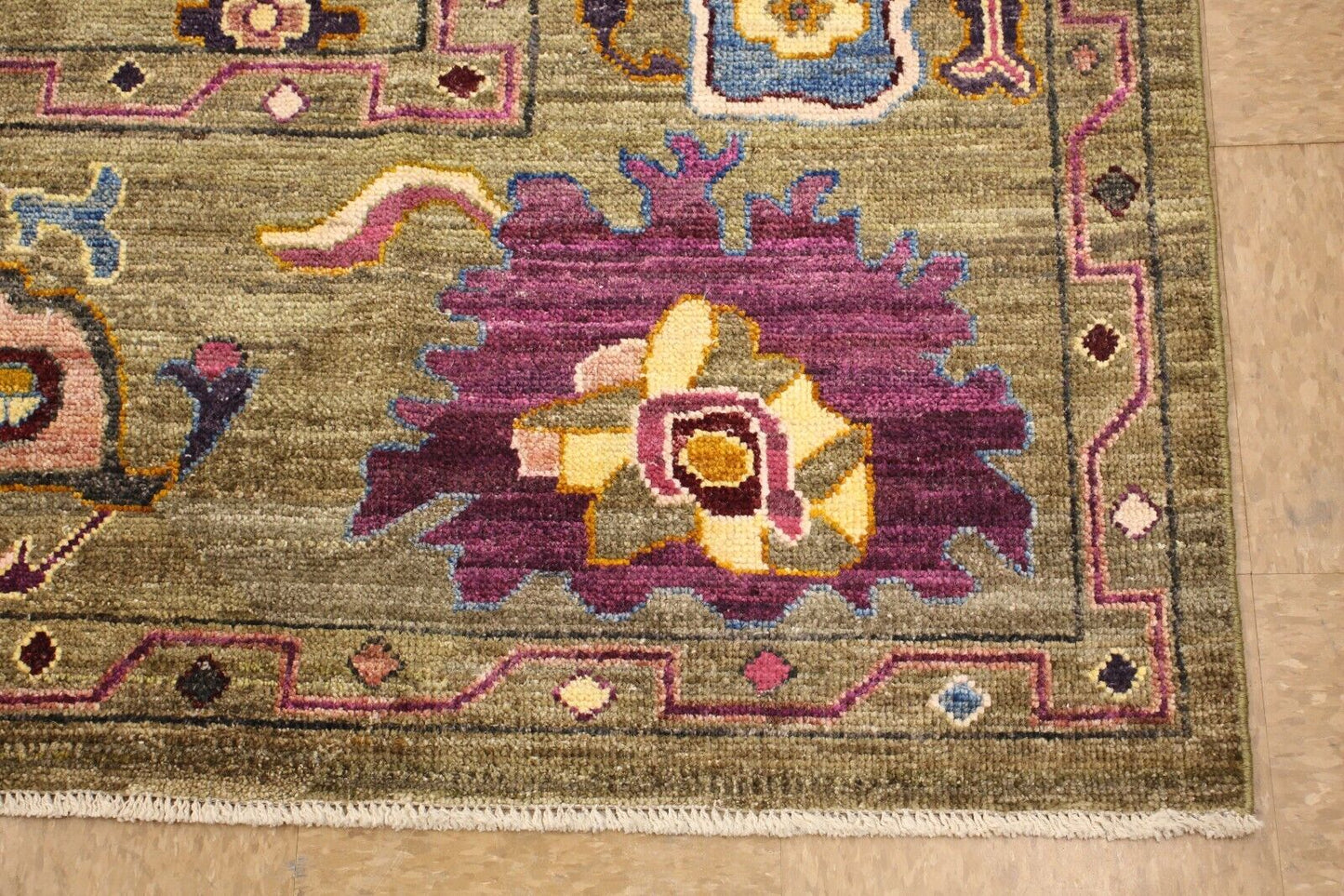 Hand-Knotted Traditional Peshawar Chobi Oushak Rug | 8"2' x 9'10" | 100% Wool